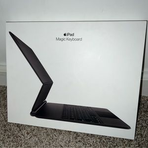 Black Magic Keyboard for iPad Pro 12.9